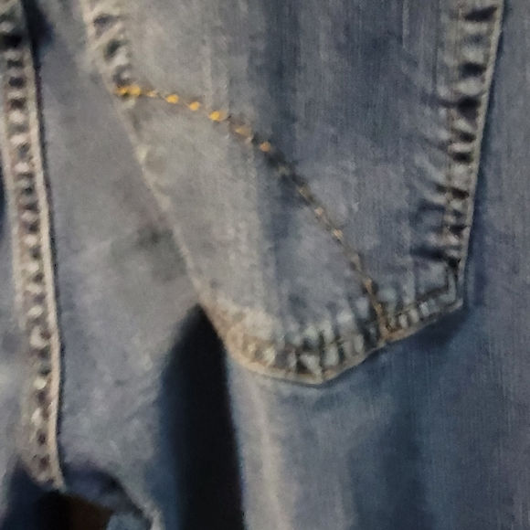 Tommy Hilfiger Jeans Ladies Size7 Short Junior Midrise EMBROIDERED Jeans Pockets - Picture 13 of 16